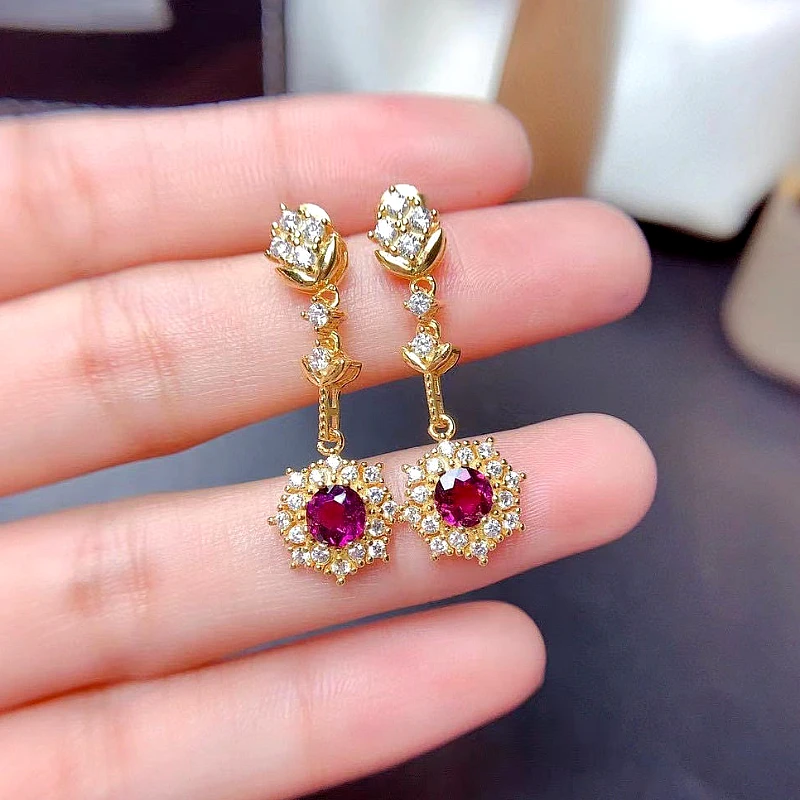 gold-tone-ruby-red-crystal-floral-h_1320_4ygj.webp