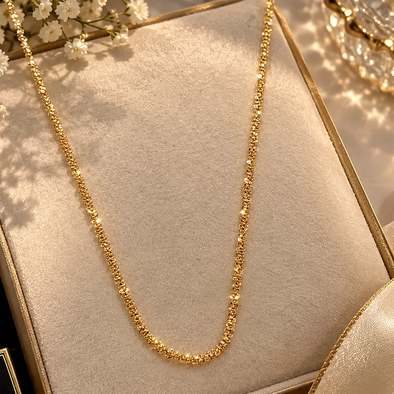 gold-tone-sparkle-chain_1320_l5u3.webp