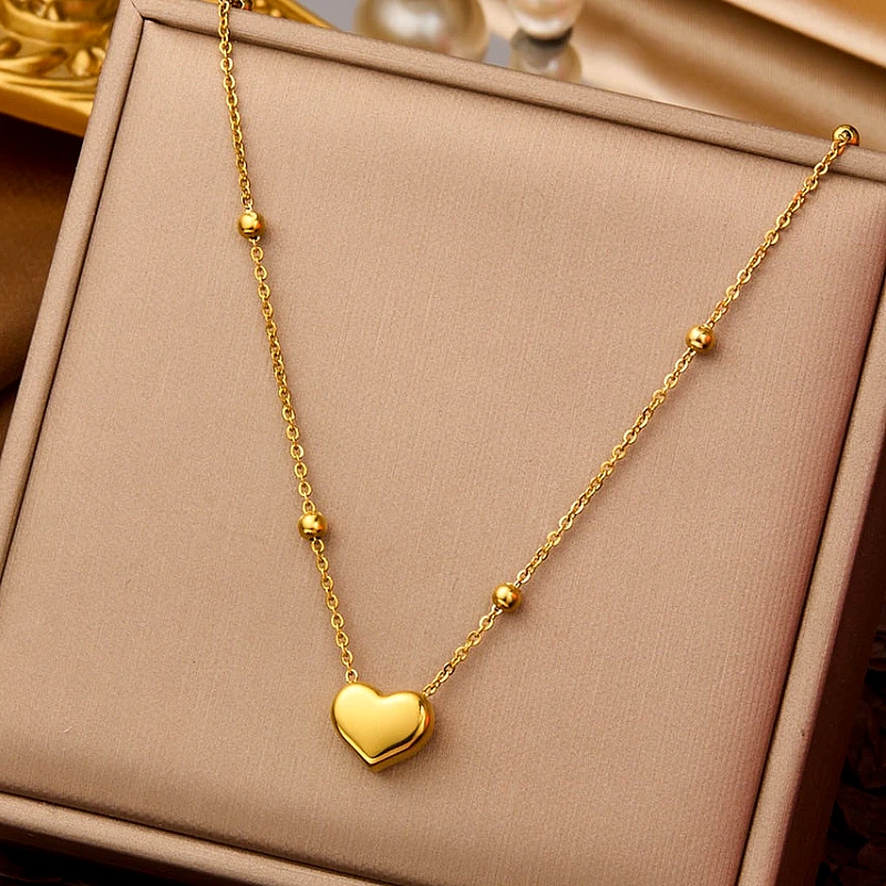 luxury Heart Pendant Necklace