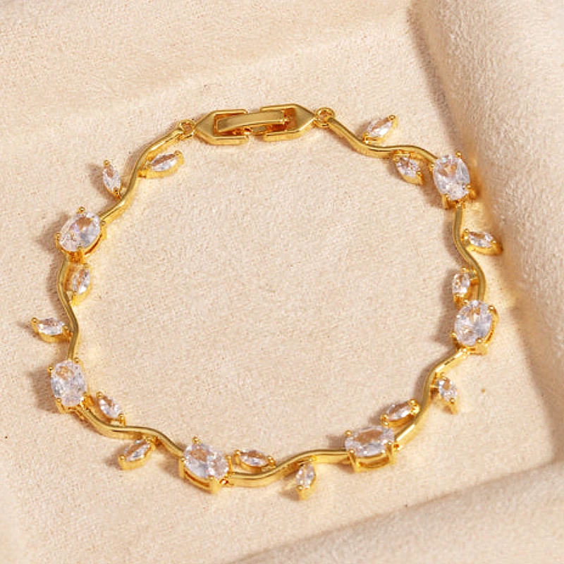 Viral Tulip Crystal Diamond Gold Bracelet - Product Image